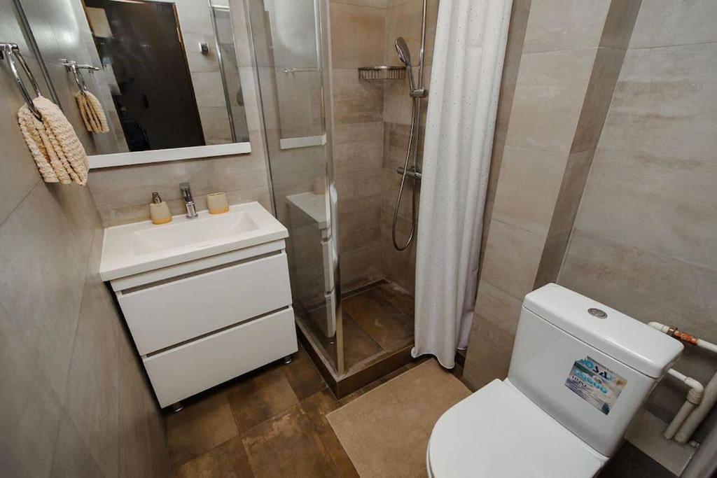 Very Stylish Apartament In Middle Of City. Кишинёв Экстерьер фото